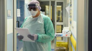 Covid? «Buone notizie. Ma stiamo attenti ai ‘casi importati’»