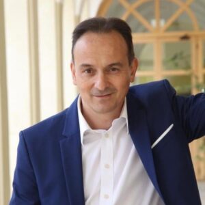 Cirio: “Qualcuno pensa di fermare il Piemonte”