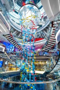‘Danza del Mare’: la scultura creata da Fondazione Msc con il ‘valenzano’ Venini