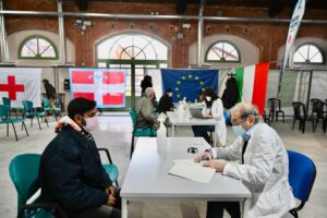 Asl Al: terze dosi verso quota 90mila. Da domani pre-adesioni per gli under 11