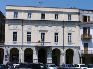 A palazzo Valentino si celebra l’amore con la mostra Battiti