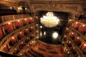 Valenza e il Teatro Sociale