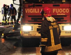 Schianto frontale sulla Colla: due feriti in codice giallo