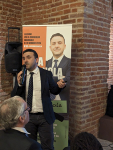 Valenza, lunedì presenta la sua candidatura Luca Gioanola
