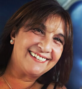 LISA COSTA