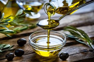Olio straniero +57% nel 2025, dal 1° marzo obbligo di indicazione nel Registro Tpa